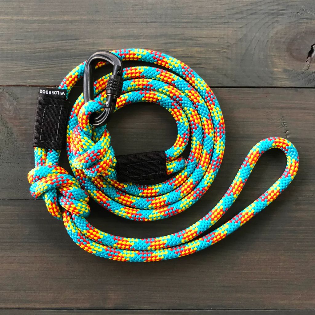 Wilderdog Small Carabiner Rope Leash Apres - Wanderer's Outpost